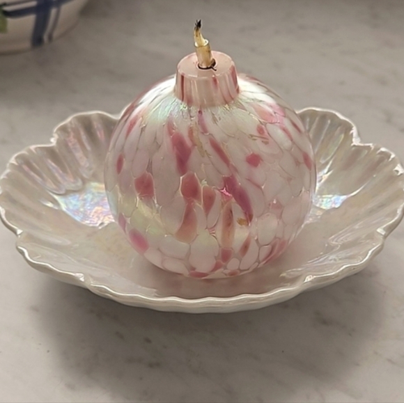 Set handblown Mottled Iridescent Round Glass Oil Lamp & irred. underplate - Picture 9 of 9